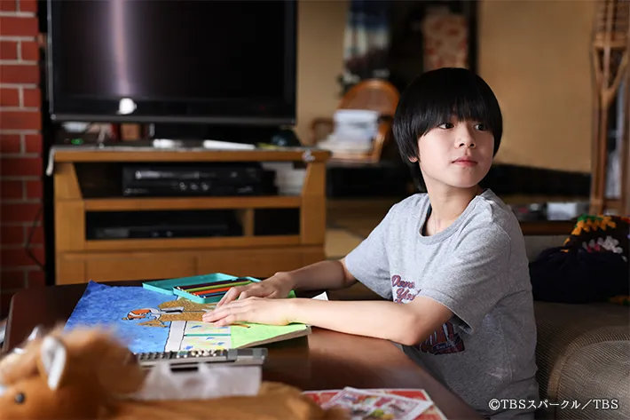 『ザ・ロイヤルファミリー』に出演する木場勝己さんが写る場面写真