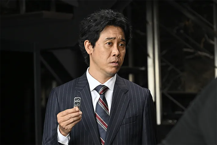 『ちょっとだけエスパー』に出演する大泉洋さんが写る場面写真