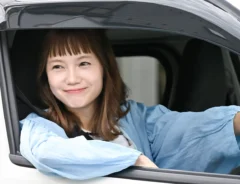 『ちょっとだけエスパー』に出演する宮﨑あおいさんが写る場面写真