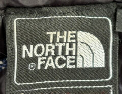 「朝晩の冷えがしのげる」「1枚あるとまじ助かる」 すぐそこまで来てる冬の前にお得な『ノースフェイス』をチェック!