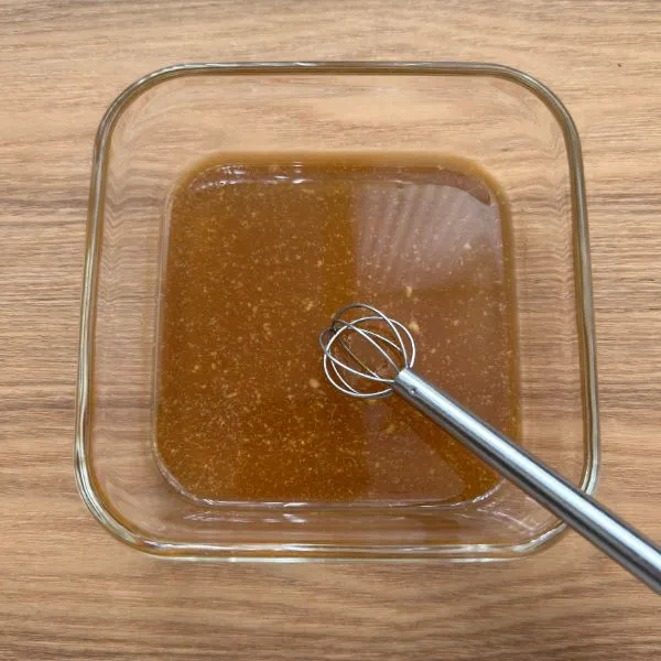 マリネ液を作る　撮影：grape編集部