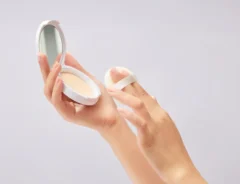食器用洗剤を使ったパフの洗い方とは？洗う時の注意点や買い替えるタイミングの目安もご紹介