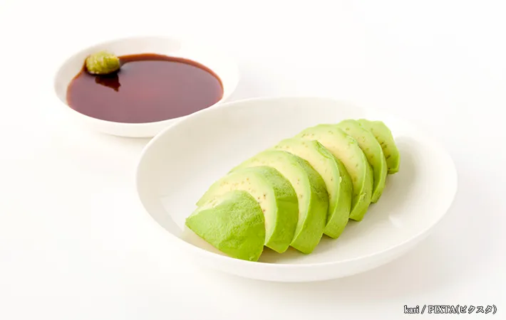 シンプルに素材を味わう『アボカドのわさび醤油和え』