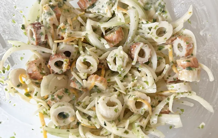 『ちくわのチヂミ』を作る写真（撮影：エニママ）