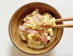 『ほくほくコンソメポテトサラダ』の完成写真（撮影：エニママ）