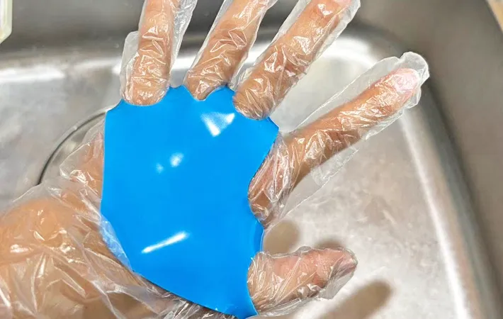 ダイソー『手袋ピタット』の使用写真（撮影：キジカク）