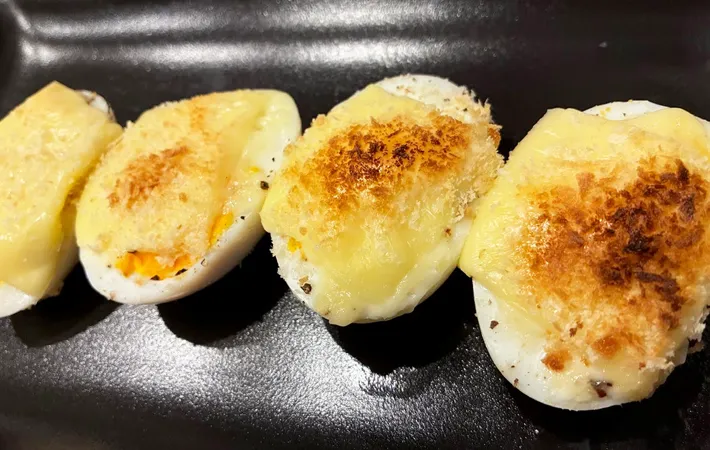 『ゆで卵のチーズ焼き』の完成写真（撮影：エニママ）