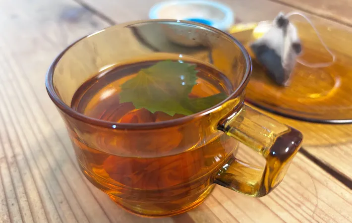 『梅しそ紅茶』の完成写真（撮影：エニママ）