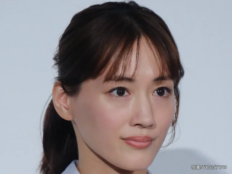 綾瀬はるかさんの写真