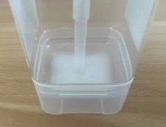 『残さず使えるエコボトル』の写真（撮影：grape編集部）