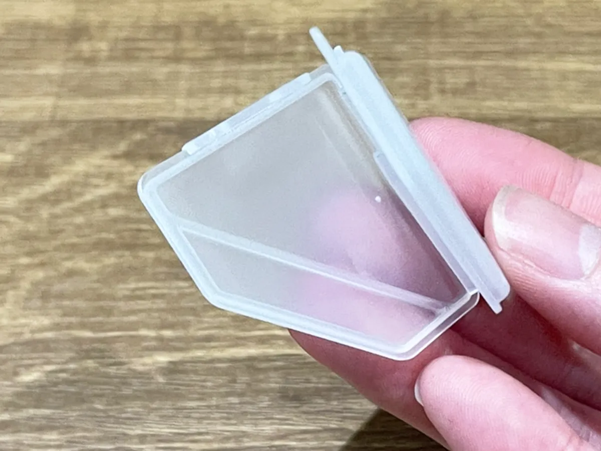 クリップの写真（撮影：grape編集部）