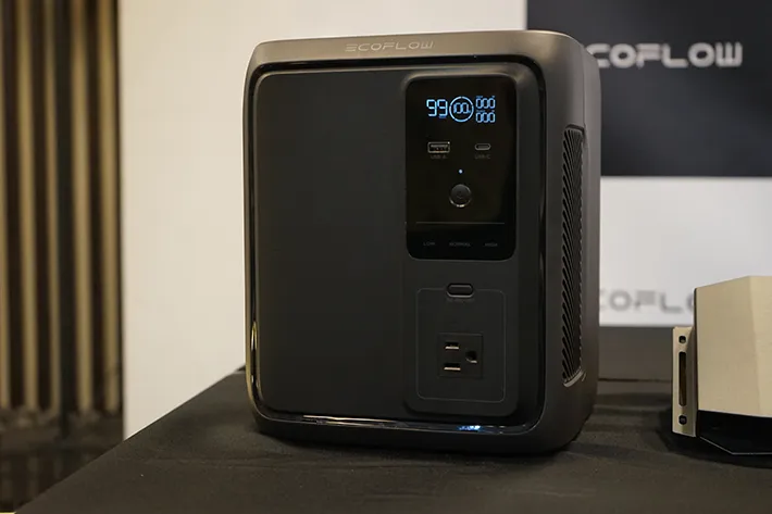 ポータブル電源の写真（撮影：grape編集部）