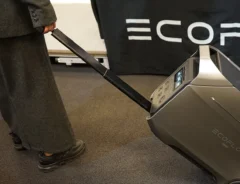 ポータブル電源の写真（撮影：grape編集部）