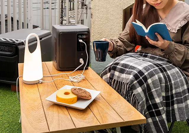 DELTA 3 1000 Airを使い、キャンプを楽しむ様子