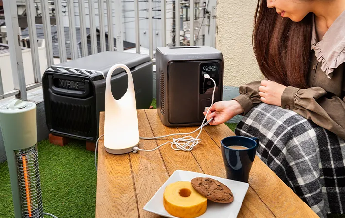 DELTA 3 1000 Airを使い、キャンプを楽しむ様子