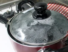 鍋とガラス蓋の写真(画像提供:和平フレイズ)