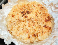 焼いた米（撮影：grape編集部）