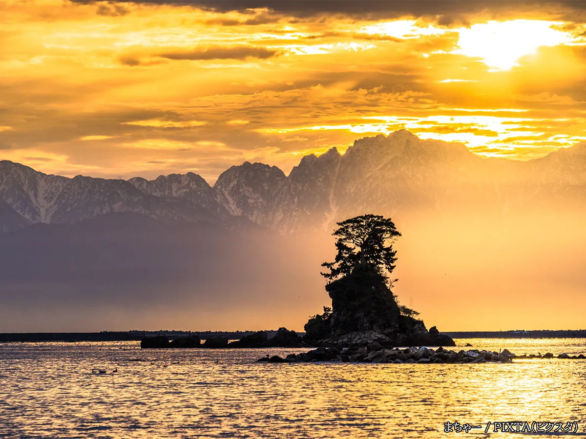 雨晴海岸の写真