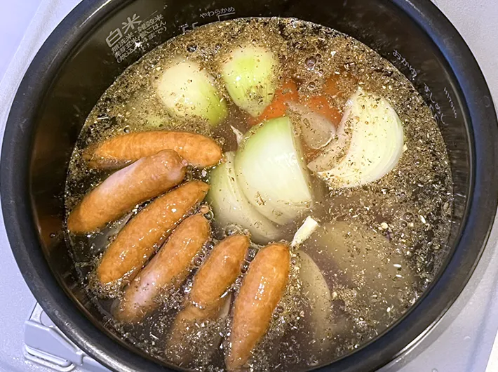 和風ポトフの調理写真（撮影：grape編集部）