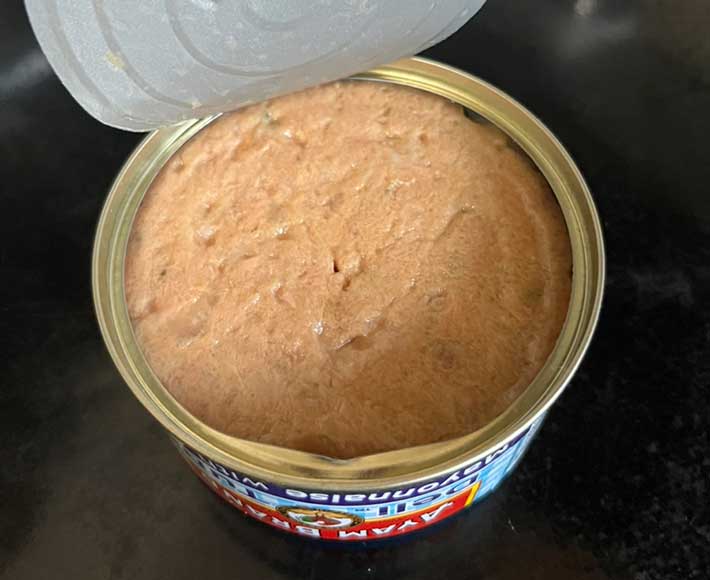 アヤムブランドのツナ缶（撮影：grape編集部）