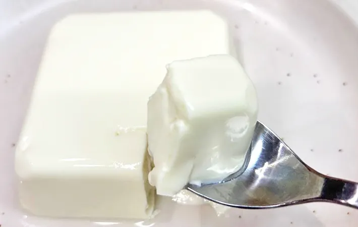 『茹でた豆腐』の写真（撮影：キジカク）