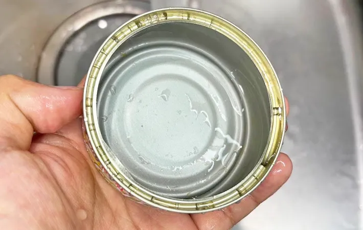 空のツナ缶の写真（撮影：キジカク）