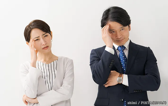 困っている会社員の写真
