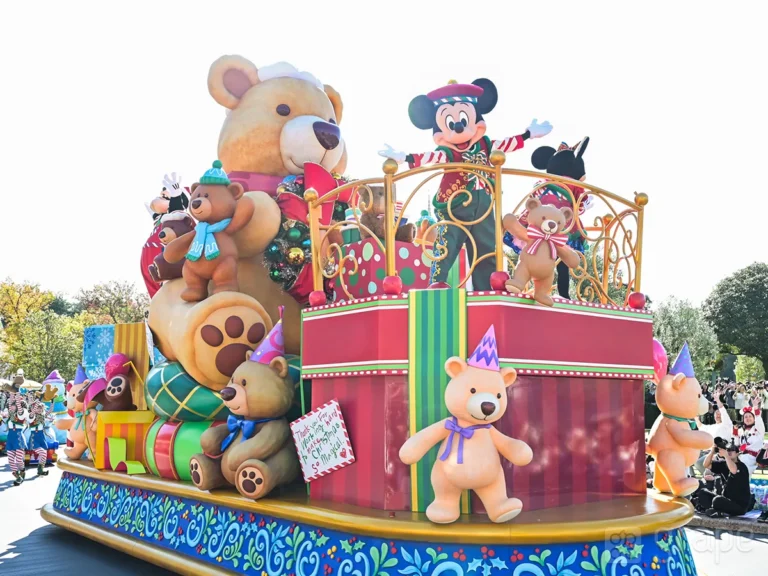 『トイズ・ワンダラス・クリスマス！』のミッキー（撮影：grape編集部）