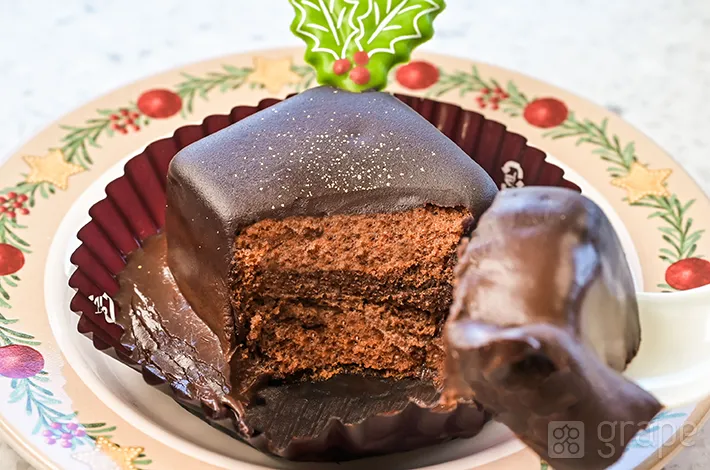 チョコレートケーキの写真（撮影：grape編集部）