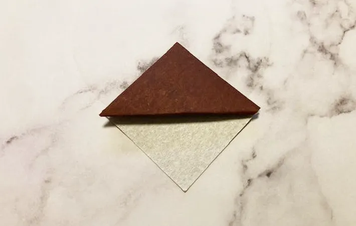 『付箋しおり』を作る写真（撮影：エニママ）