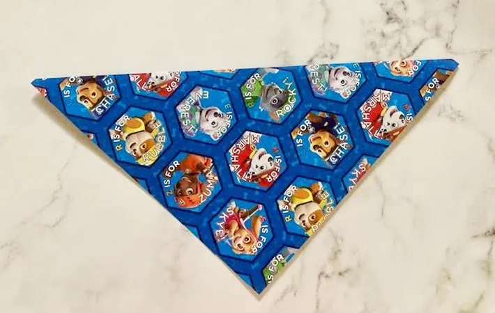 『折り紙ポチ袋』を作る写真（撮影：エニママ）