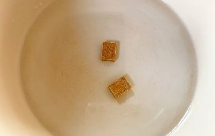 『たっぷり野菜のコンソメスープ』を作る写真（撮影：エニママ）