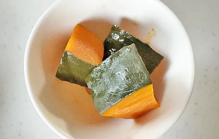 『レンジでほったらかし かぼちゃ煮』の完成写真（撮影：エニママ）