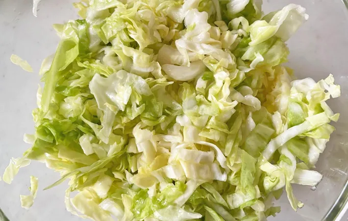 『キャベツでシュウマイ』を作る写真（撮影：エニママ）