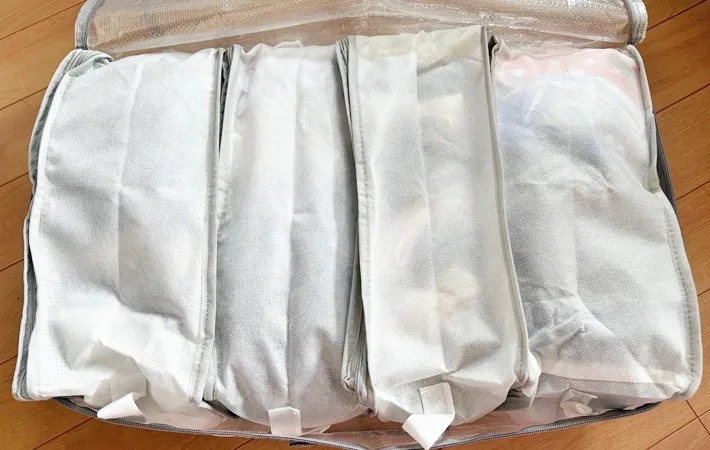 『ダイソー コクリアー収納袋』の使用写真（撮影：エニママ）