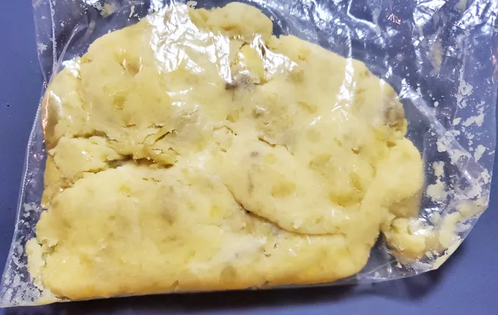 『味見でなくなるおいしさ！和スイートポテト』を作る写真（撮影：エニママ）