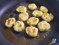 『味見でなくなるおいしさ！和スイートポテト』を作る写真（撮影：エニママ）