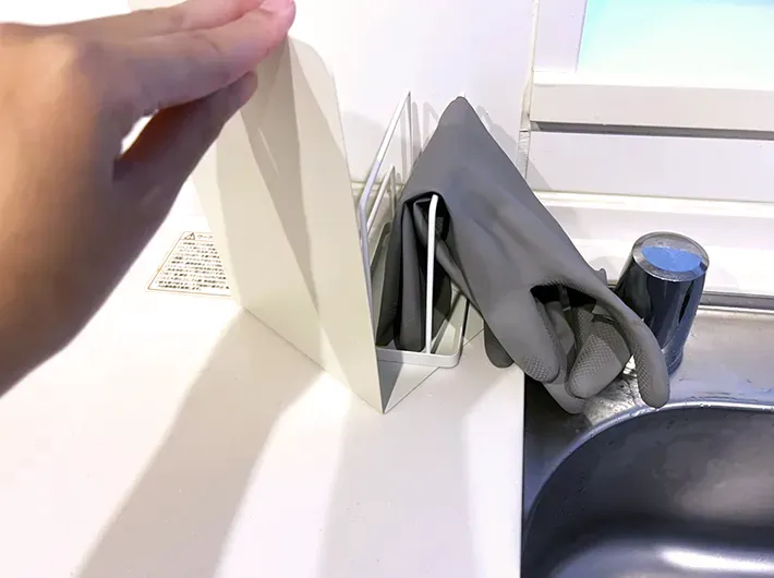 まな板スタンドとブックエンドの写真（撮影：grape編集部）