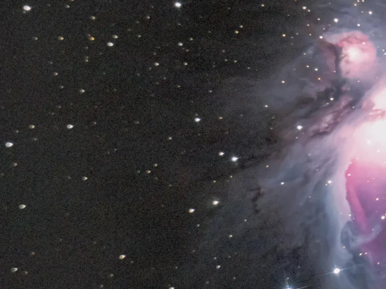 部員が撮影した『オリオン大星雲』の写真