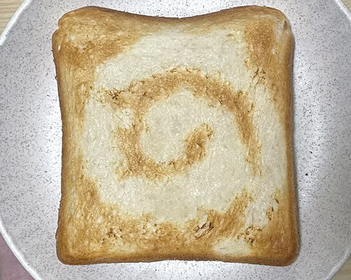 トーストの写真（撮影：grape編集部）