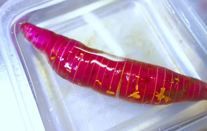 『サツマイモのハッセルバック』を作る写真（撮影：エニママ）