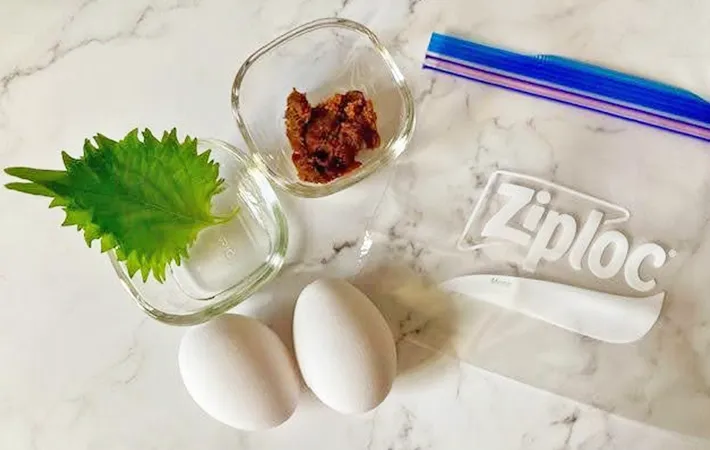 『大葉味噌味玉』の材料写真（撮影：エニママ）