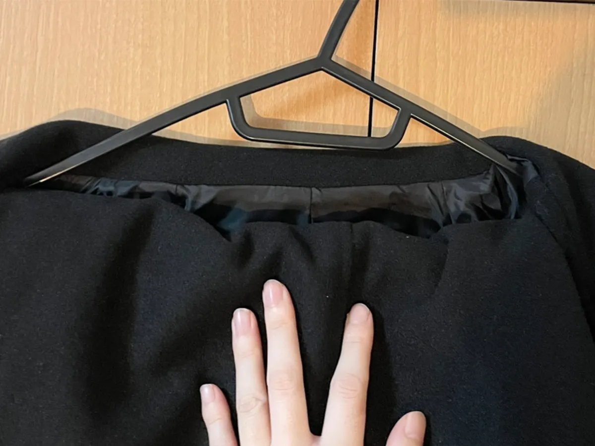 ロングコートの写真(撮影:grape編集部)