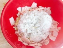 チャーハンを作る画像（撮影：キジカク）