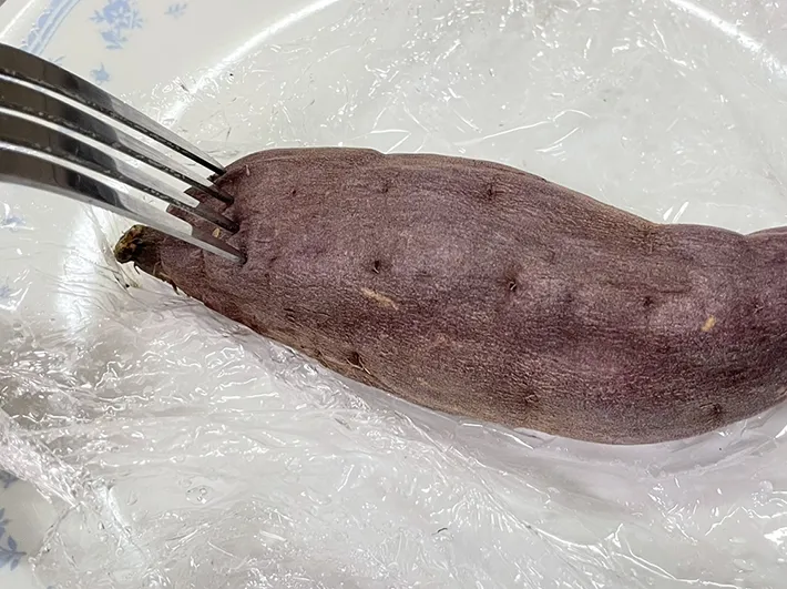 硬いサツマイモの写真（撮影：grape編集部）