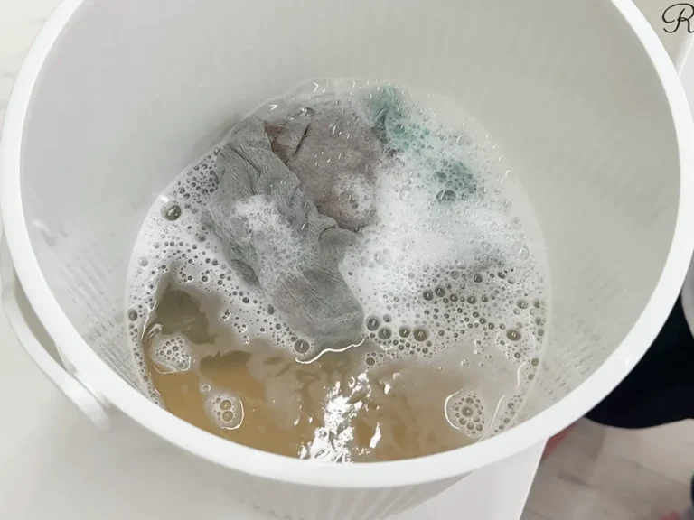 汚れた水の写真（撮影：Heulie）