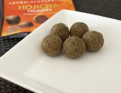 『加賀棒ほうじ茶生チョコトリュフ』の画像（撮影：grape編集部）