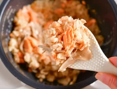 炊き込みご飯を混ぜた後の写真（撮影：小泉明代）