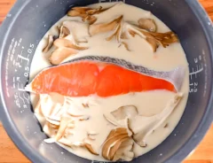 炊き込みご飯を炊く前の写真（撮影：小泉明代）