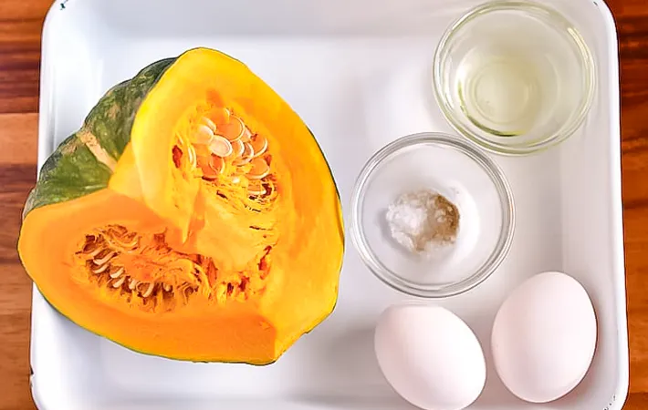カボチャの玉子焼きの材料の写真（撮影：小泉明代）